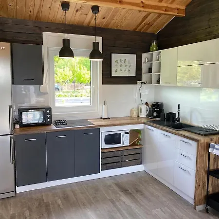 Carpinus Ii Nad Jeziorem